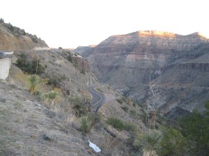 The began to get over the rim about 7am 